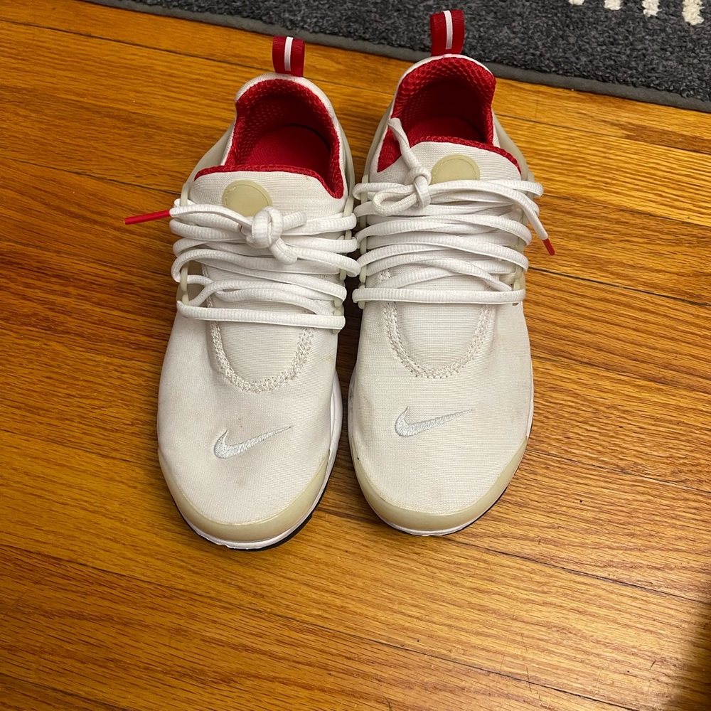 Nike Women's Cream and Red Sneakers